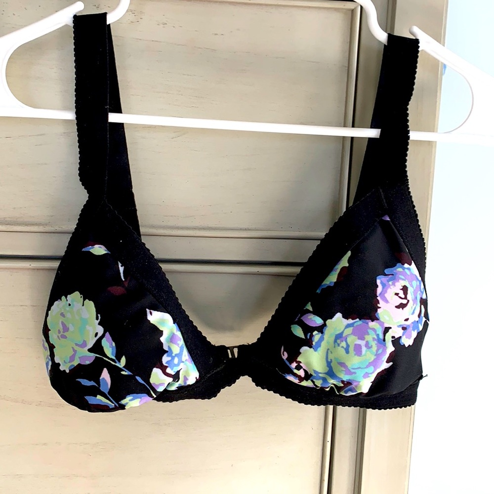 Volcom swim top